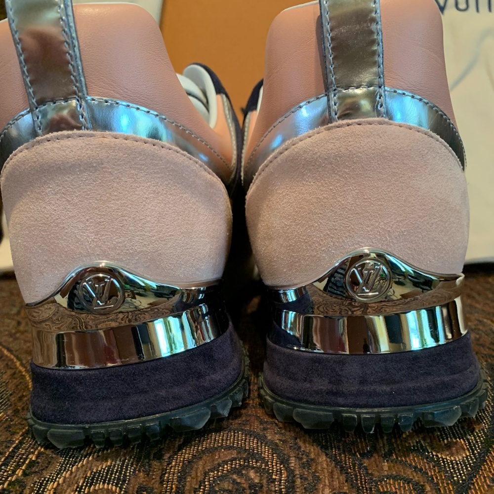 Like New Authentic Louis Vuitton Run Away Sneakers - Picture 15 of 16